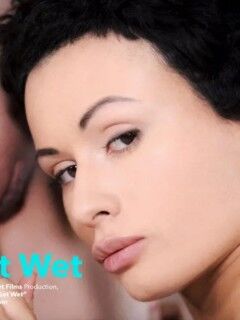 Elina De Lion & Stacy Bloom